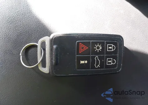 2013 Volvo Xc60 3.2/3.2 Platinum/3.2 Premier/3.2 Premier Plus из США, поврежденный, VIN YV4940DL0D2431641